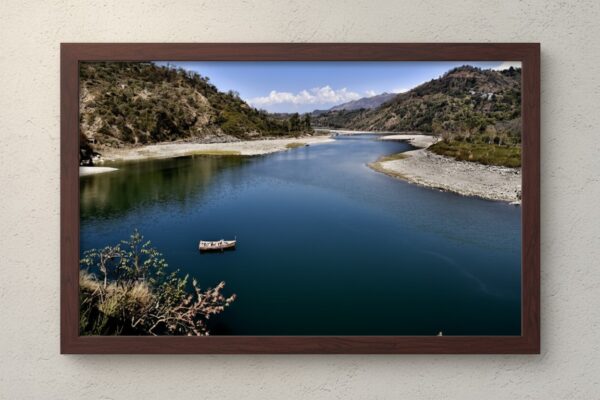The Himalayan Ferryman Close-up on the Green River of Sandha Pattan